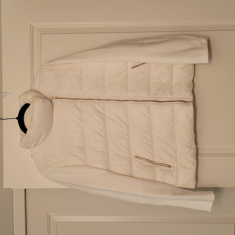 White puffer with asymmetrical zipper